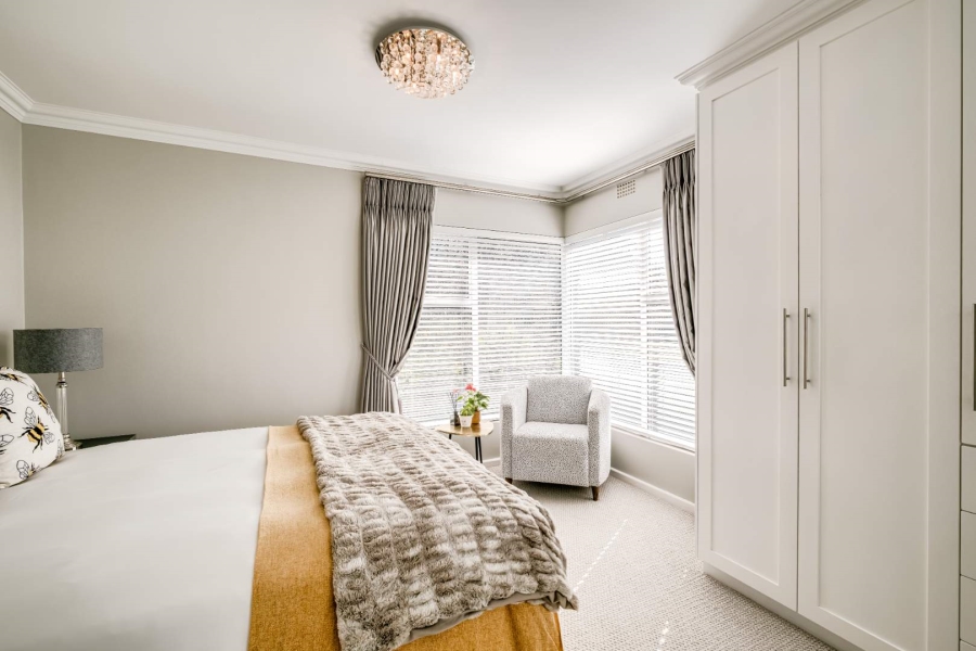 6 Bedroom Property for Sale in Newlands Western Cape